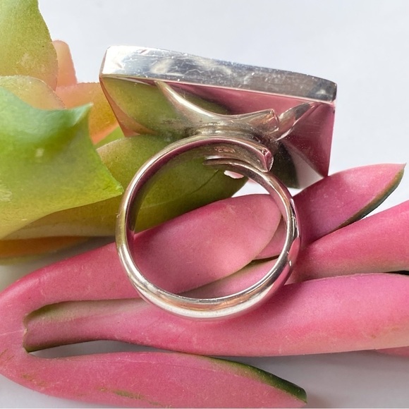 Mother of Pearl and Sterling Silver Statement Piece - Picture 4 of 13